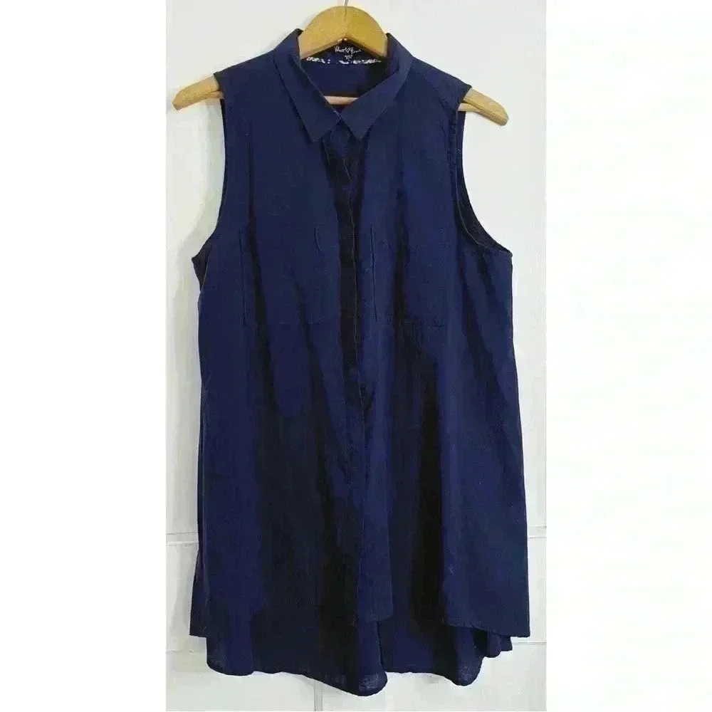 Women’s  Velvet Heart Long Sleeveless Tank Size M